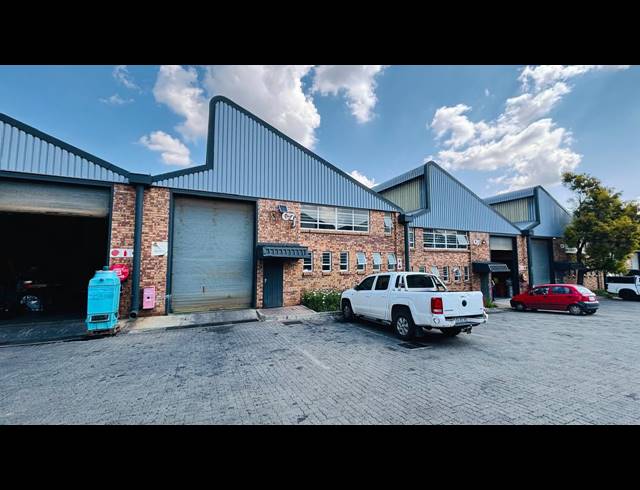 166M² WAREHOUSE TO LET IN ROBERTVILLE